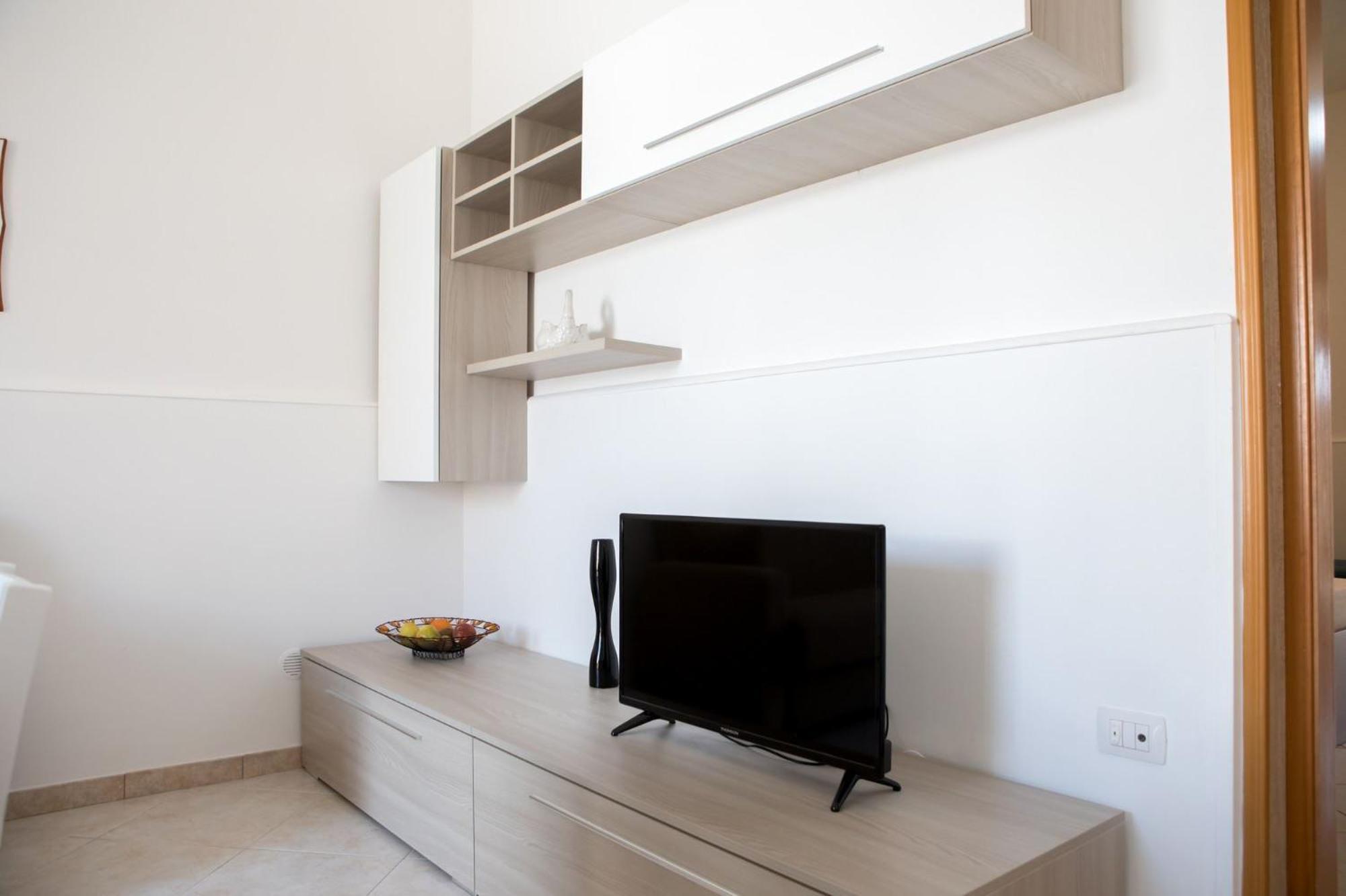 Elisena Apartment Torre Lapillo Exterior photo